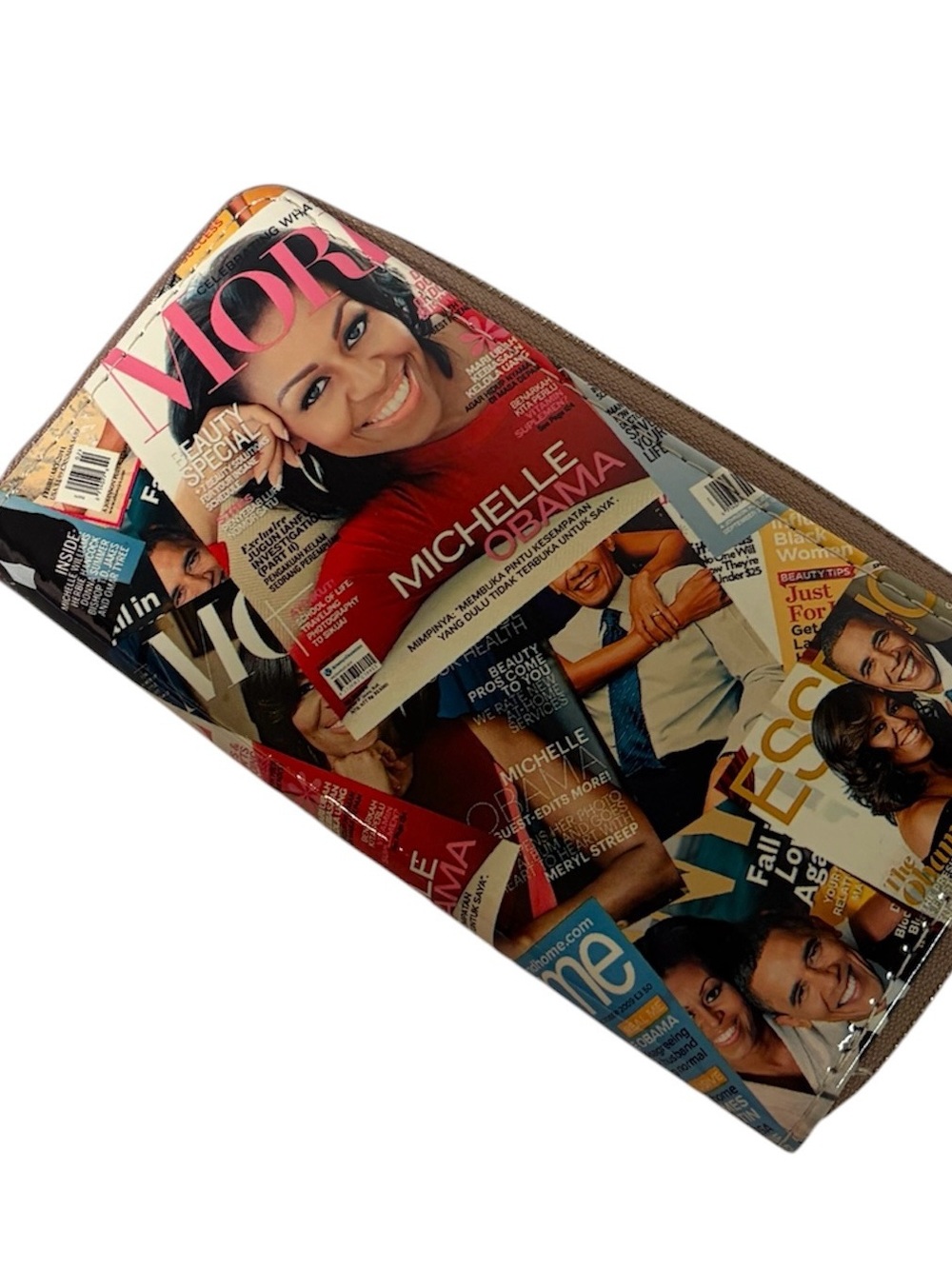 Magazine Collage Zip Wallet - Multicolor
